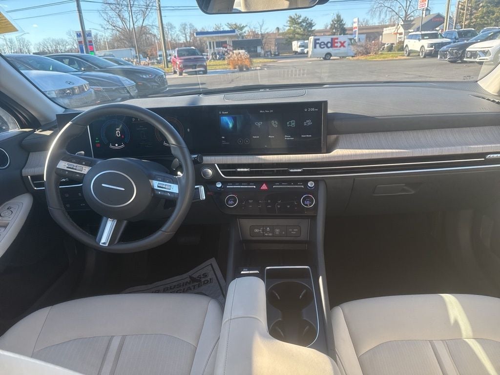 2024 Hyundai SONATA HYBRID SEL