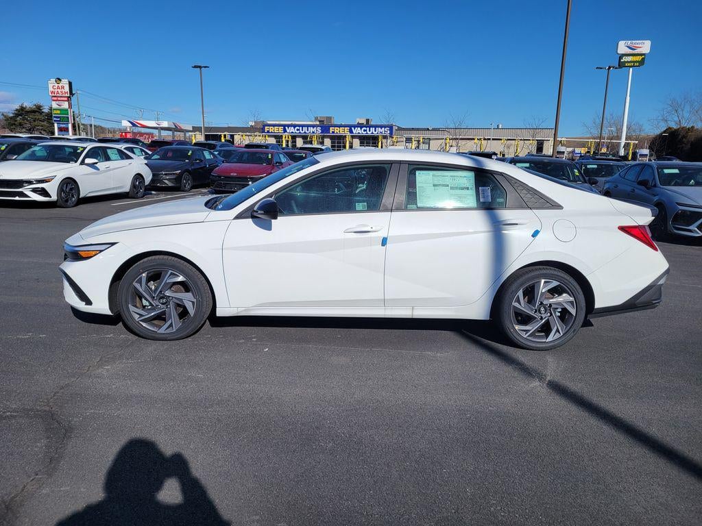 2026 Hyundai ELANTRA HYBRID SEL Sport