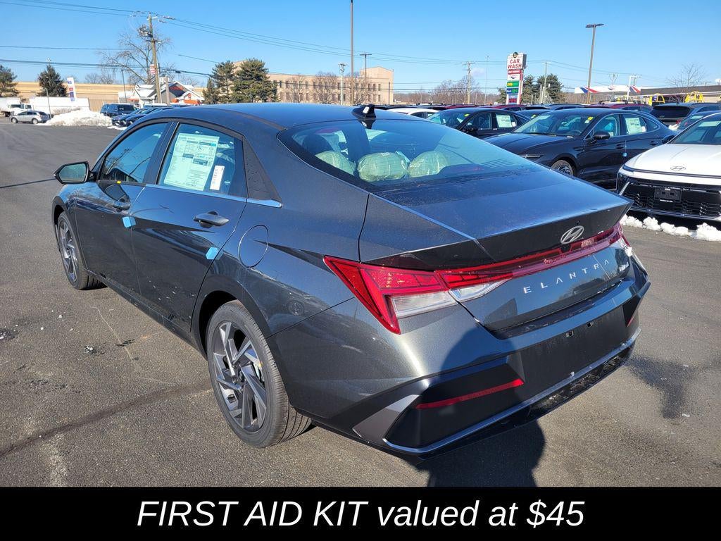 2026 Hyundai ELANTRA Limited