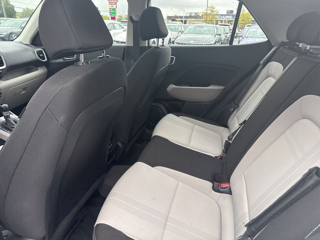 2024 Hyundai VENUE SEL