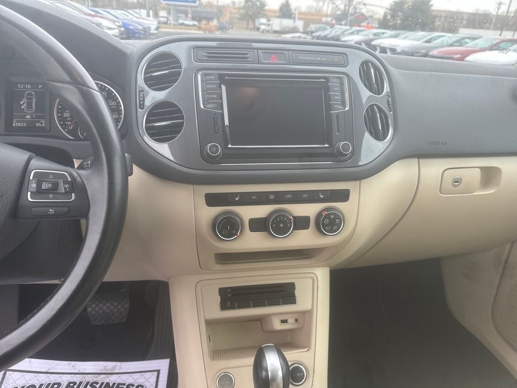 2016 Volkswagen Tiguan SE 4Motion