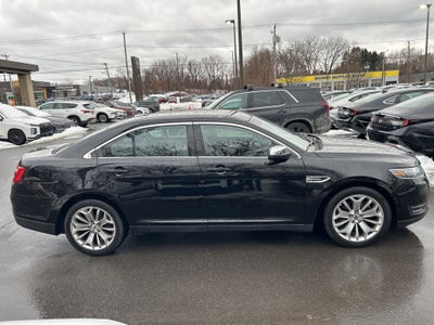 2019 Ford Taurus Limited