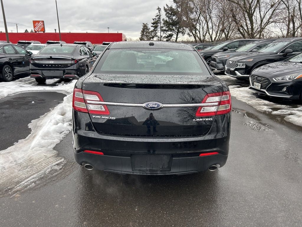 2019 Ford Taurus Limited