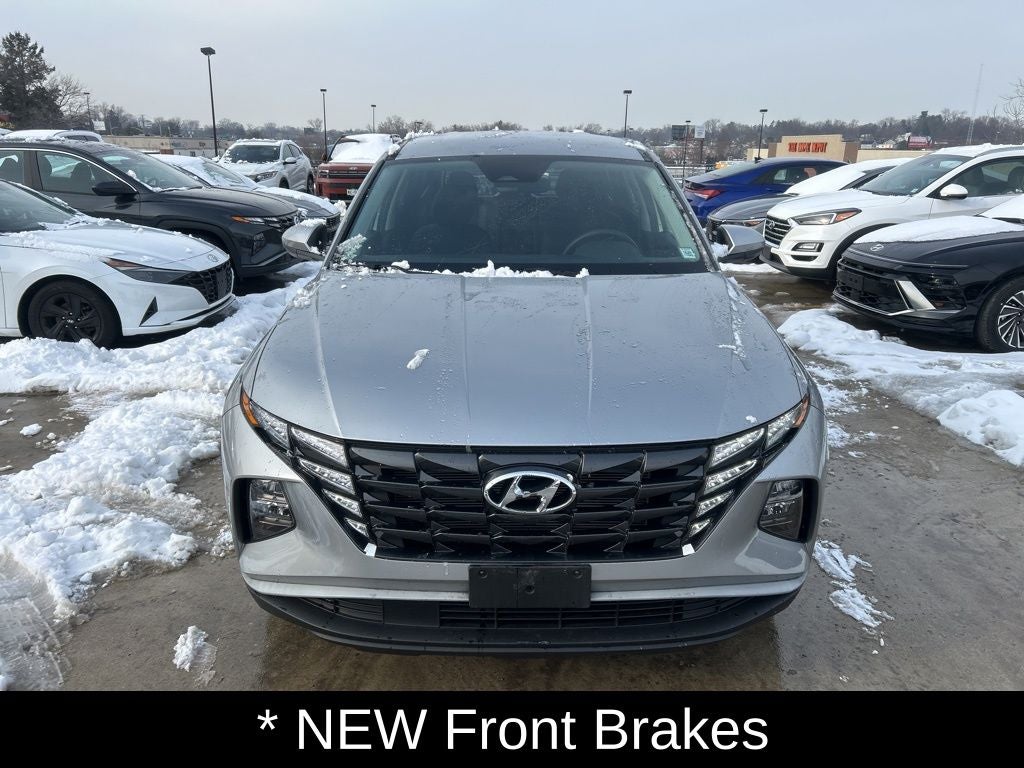 2023 Hyundai TUCSON SE