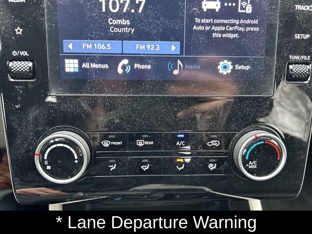 2023 Hyundai TUCSON SE