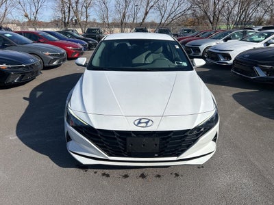 2021 Hyundai ELANTRA SEL