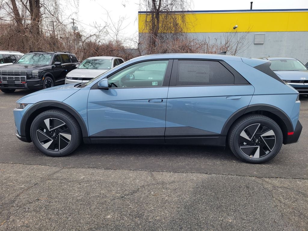 2026 Hyundai IONIQ 5 SE Standard Range