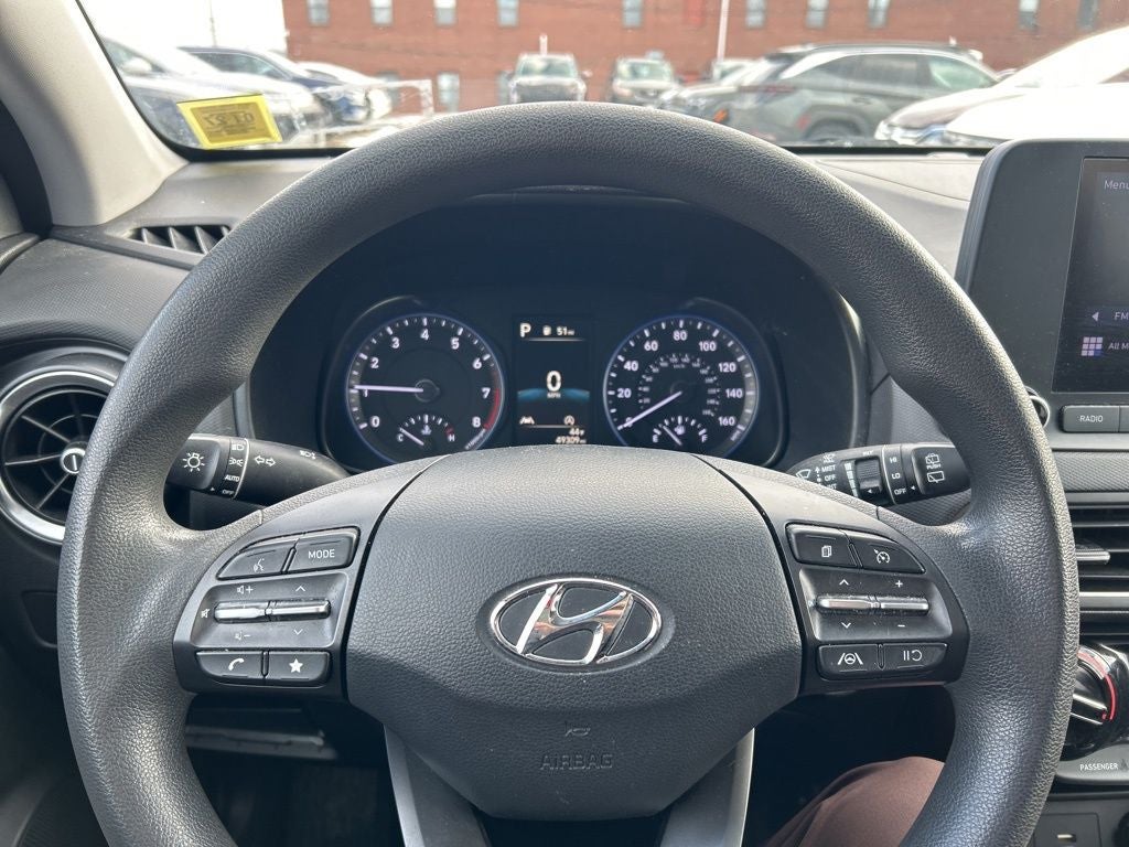 2022 Hyundai KONA SEL