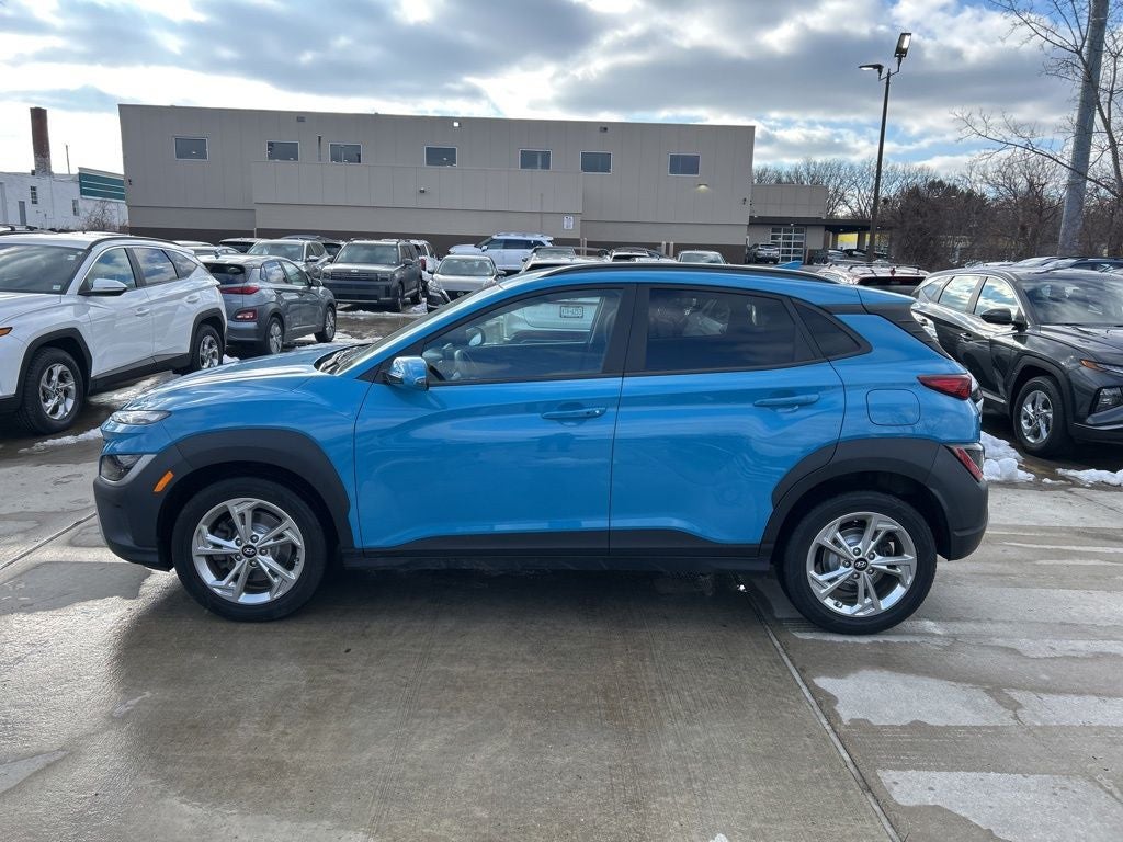 2022 Hyundai KONA SEL