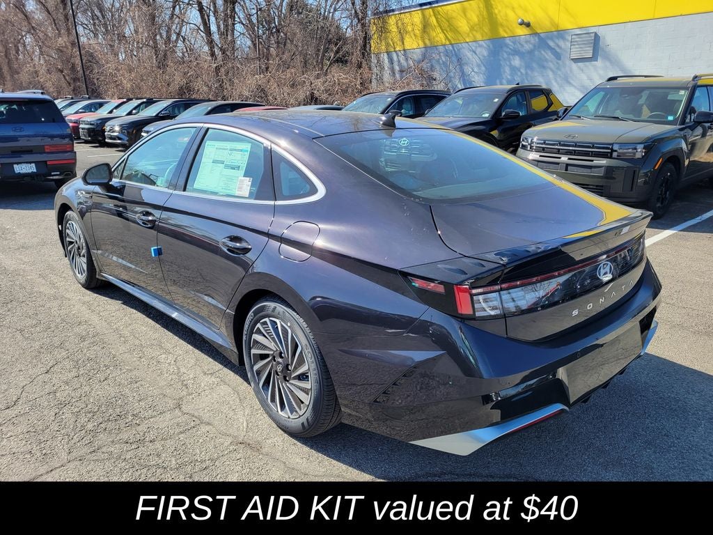 2025 Hyundai SONATA HYBRID Limited
