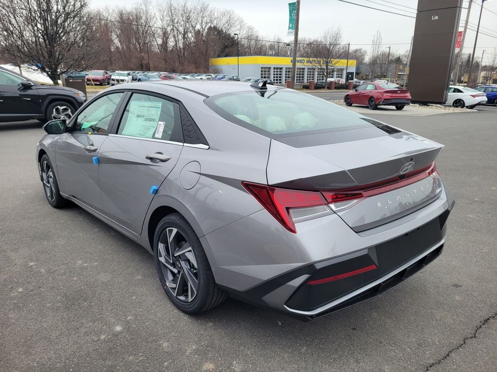 2026 Hyundai ELANTRA Limited