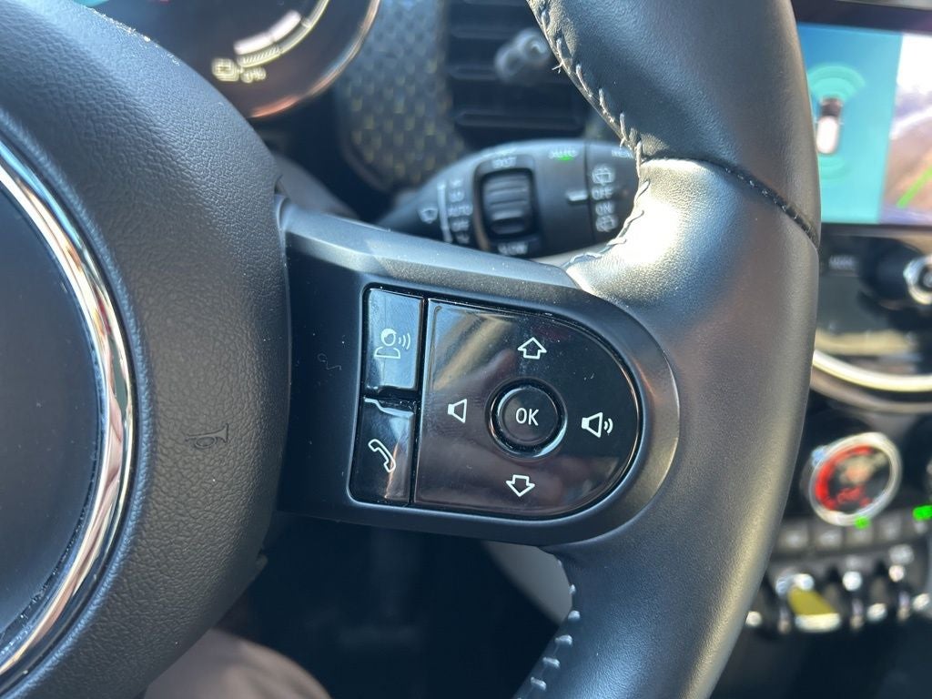 2022 MINI Cooper SE Electric Iconic