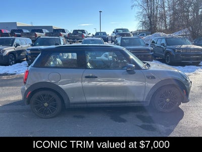 2022 MINI Cooper SE Electric Iconic