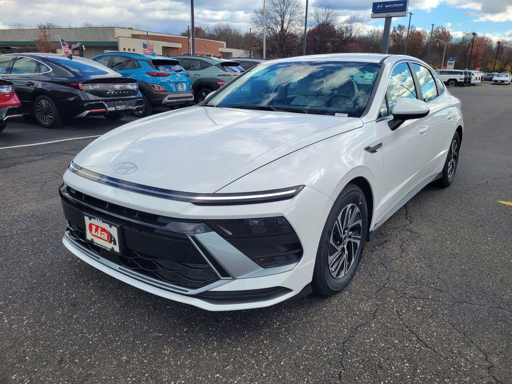 2026 Hyundai SONATA HYBRID Blue