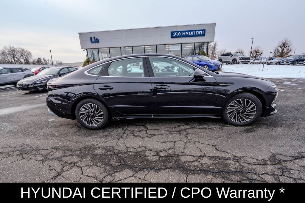 2024 Hyundai SONATA HYBRID SEL