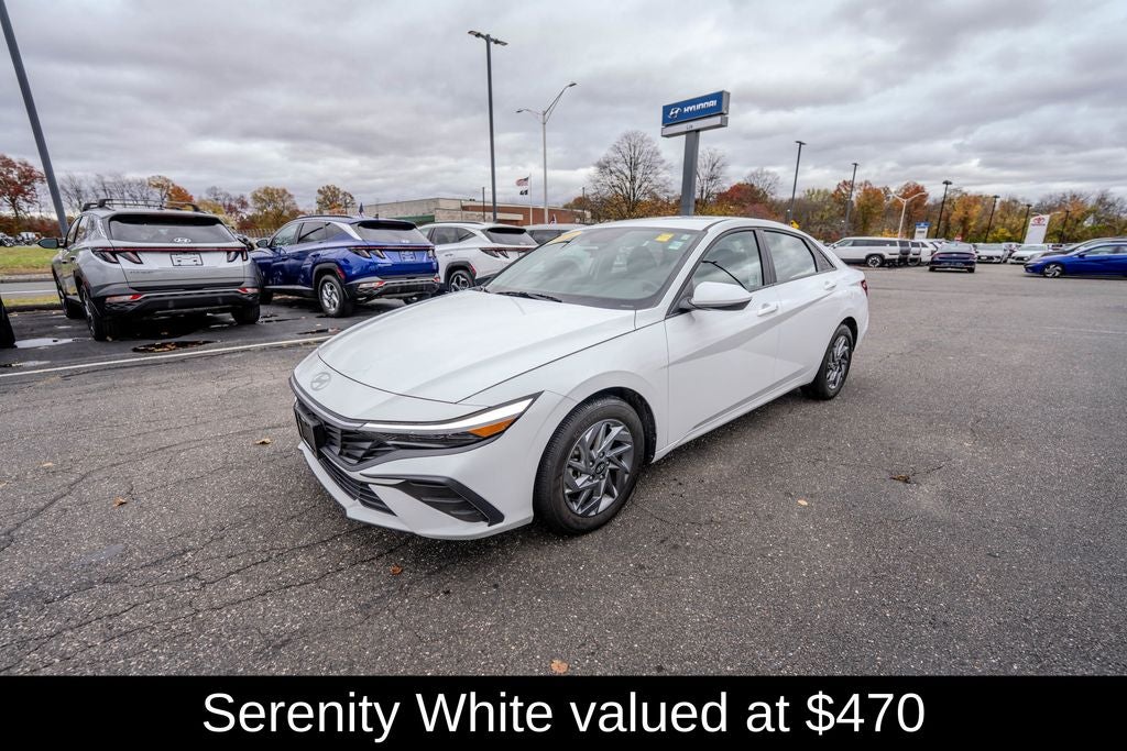 2024 Hyundai ELANTRA SEL