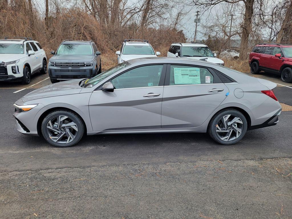 2025 Hyundai ELANTRA HYBRID Limited
