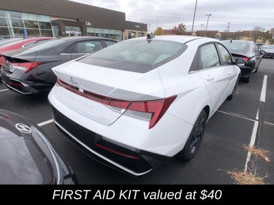 2025 Hyundai ELANTRA Limited