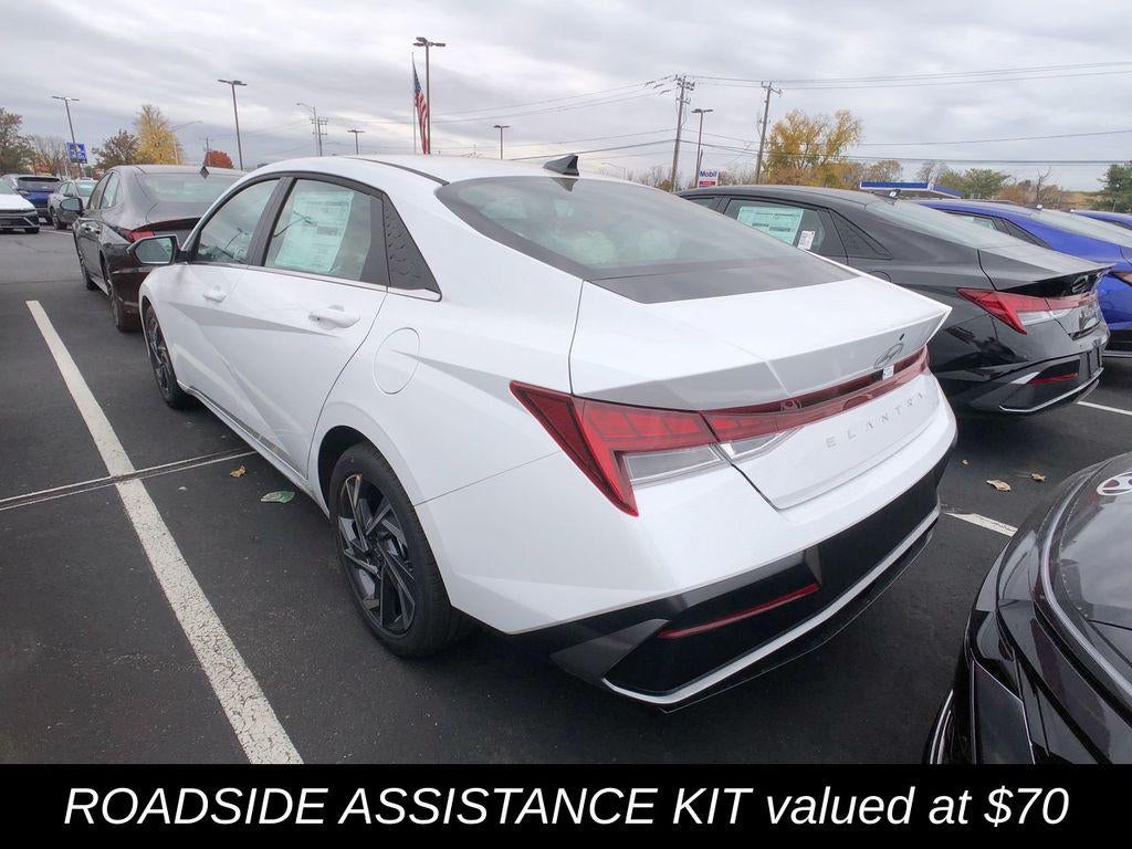 2025 Hyundai ELANTRA Limited