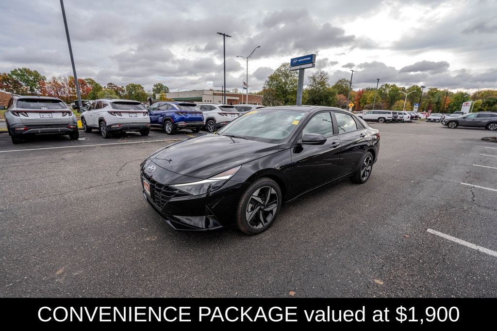 2023 Hyundai ELANTRA SEL