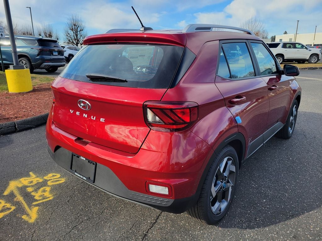2026 Hyundai VENUE SEL