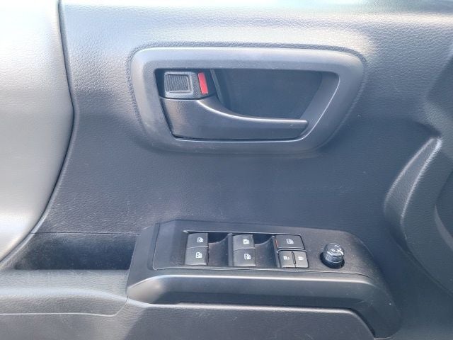 2022 Toyota Tacoma SR V6