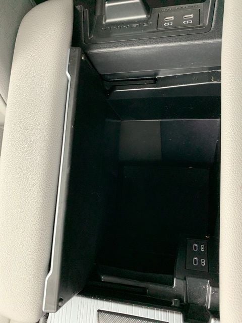 2025 Toyota Sienna XLE 7 Passenger