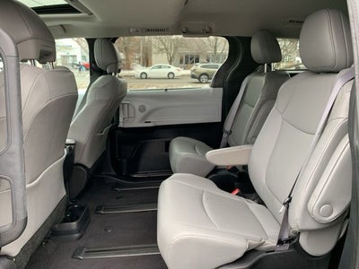 2025 Toyota Sienna XLE 7 Passenger