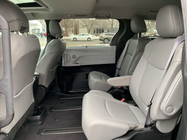 2025 Toyota Sienna XLE 7 Passenger