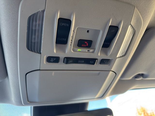 2024 Toyota Highlander Hybrid XLE