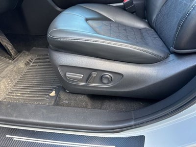 2024 Toyota Highlander Hybrid XLE